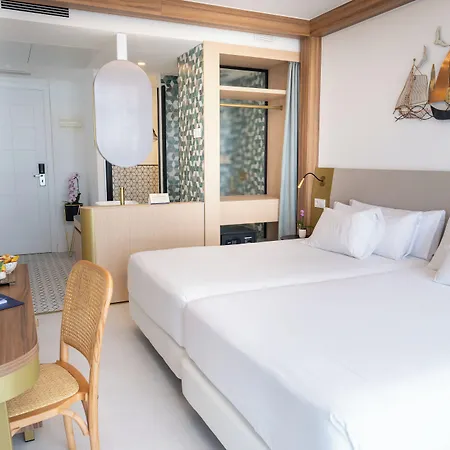 Faranda Rias Altas, Ascend Collection Hotel 3*